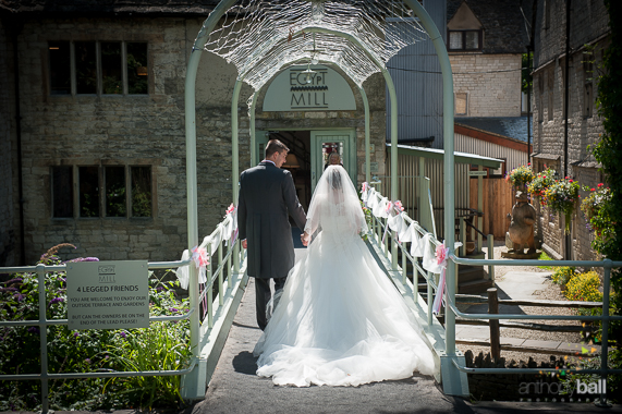 Gloucestershire-Wedding-Photographer-20